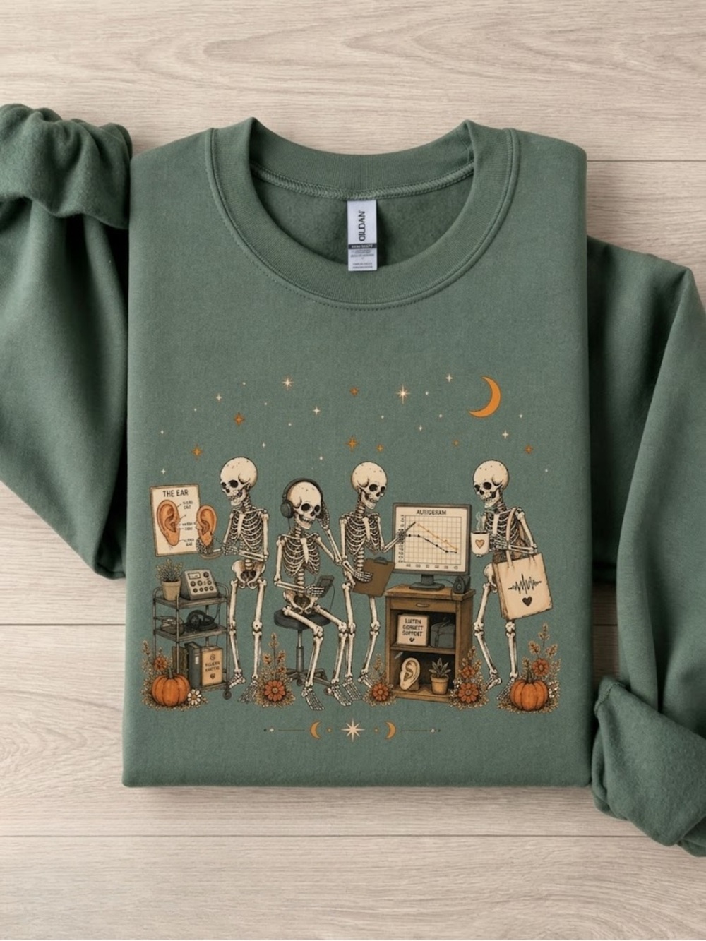 Gildan Forest Green Graphic Skeleton Crewneck Sweater